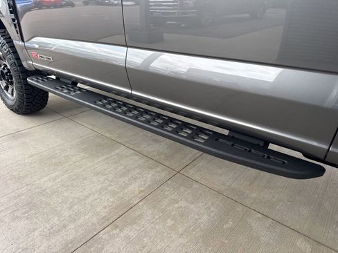 Certified 2024 Ford F250 Lariat w/ Lariat Ultimate Package image 18