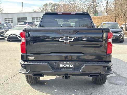 New 2026 Chevrolet Silverado 1500 LT Trail Boss w/ Dark Appearance Package image 8