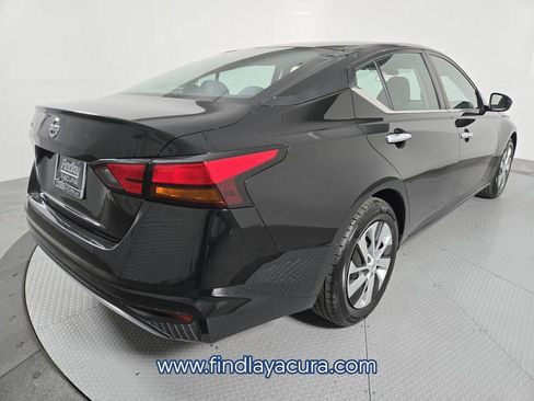 Used 2022 Nissan Altima 2.5 S FWD image 7