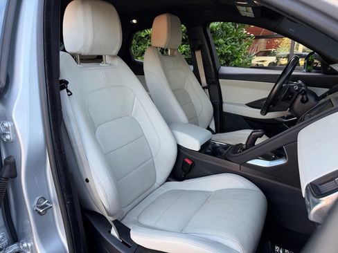 Used 2019 Jaguar E-PACE R-Dynamic S AWD/4WD image 35