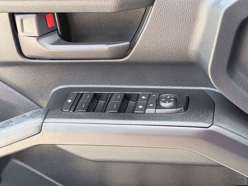 Used 2025 Toyota 4Runner TRD Sport AWD/4WD image 26