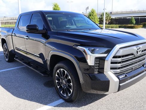 Used 2023 Toyota Tundra Limited w/ Power Package AWD/4WD image 6