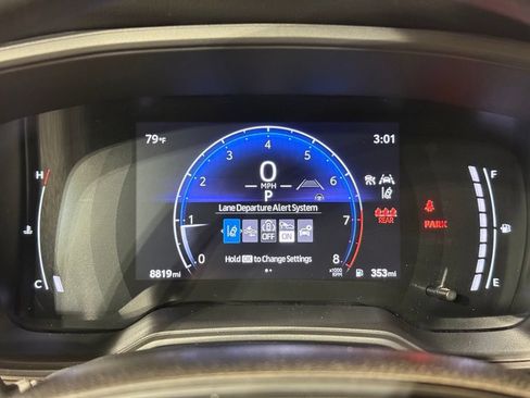 Certified 2026 Toyota Corolla Cross L AWD/4WD image 25
