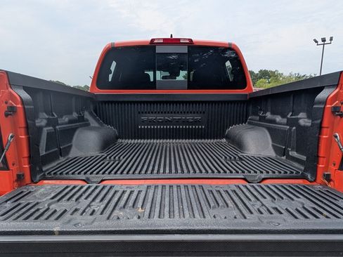 Used 2025 Nissan Frontier PRO-4X w/ Interior Protection Package AWD/4WD image 18