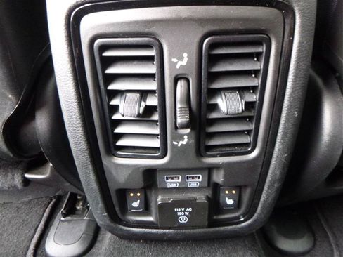 Used 2024 Dodge Durango GT AWD/4WD image 19