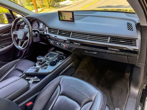 Used 2017 Audi Q7 2.0T Premium image 11