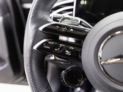 Used 2025 Mercedes-Benz E 53 AMG e 4MATIC Sedan image 11