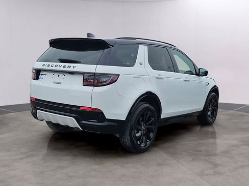 Used 2024 Land Rover Discovery Sport Dynamic SE AWD/4WD image 4