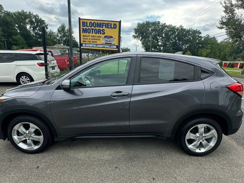 Used 2016 Honda HR-V EX image 8