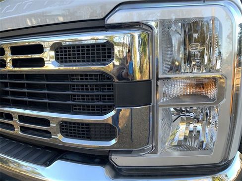 New 2024 Ford F350 XL w/ XL Chrome Package image 9