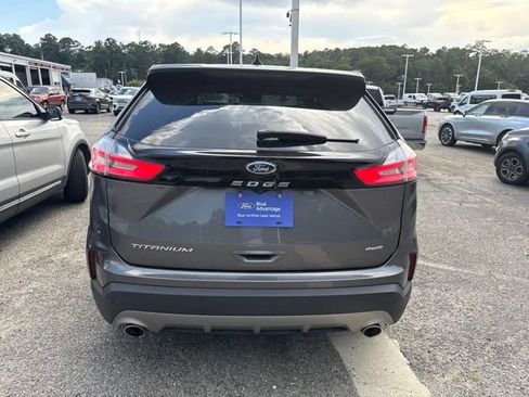 Used 2022 Ford Edge Titanium AWD/4WD image 3
