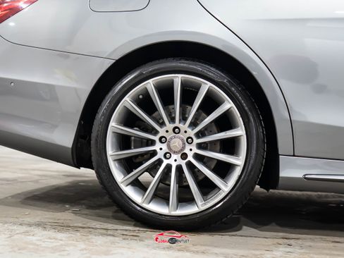 Used 2015 Mercedes-Benz S 550 Sedan image 11