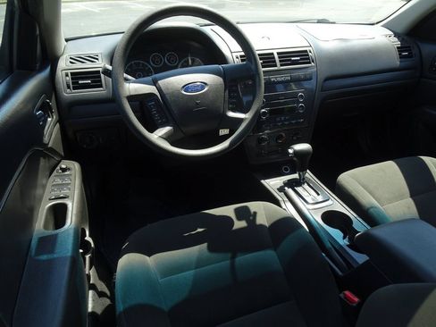 Used 2008 Ford Fusion SE FWD image 14