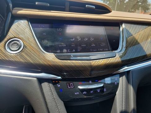 Used 2020 Cadillac XT6 Sport w/ Platinum Package AWD/4WD image 14