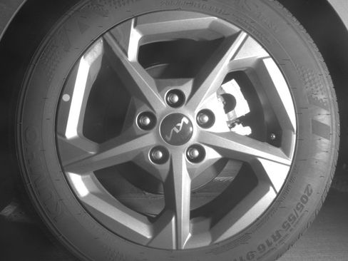 Used 2025 Kia K4 LXS image 14