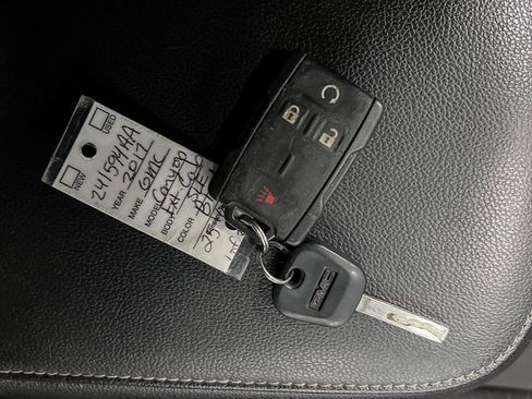 Used 2017 GMC Canyon SLE w/ SLE Convenience Package image 50