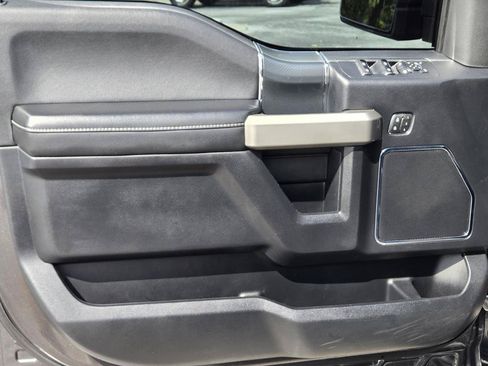 Used 2020 Ford F150 Lariat AWD/4WD image 13