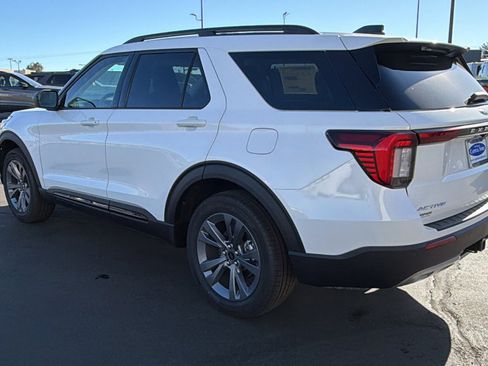 New 2026 Ford Explorer Active w/ Active Comfort Package image 5