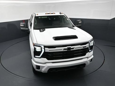 Used 2024 Chevrolet Silverado 3500 LT w/ Z71 Sport Edition AWD/4WD image 13