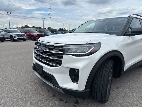 New 2026 Ford Explorer Active w/ Active Comfort Package AWD/4WD image 31