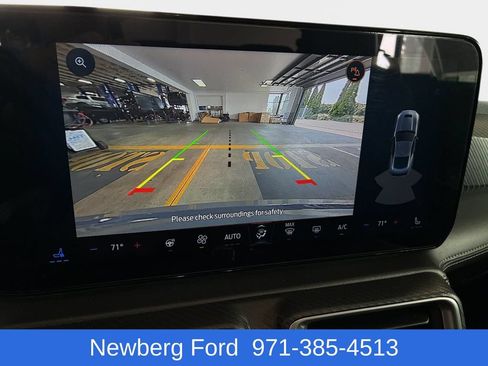 Used 2025 Ford Mustang Premium RWD image 17