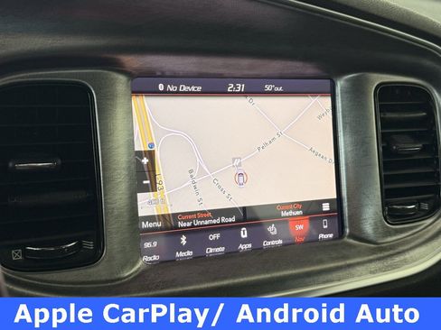 Used 2018 Dodge Charger R/T image 39