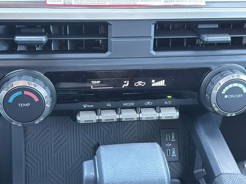 New 2025 Toyota Tacoma SR5 image 27