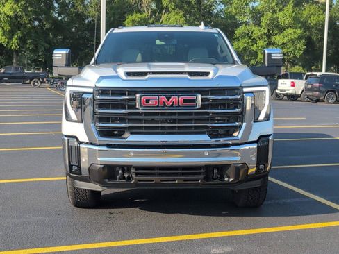 Used 2026 GMC Sierra 2500 SLT w/ SLT Premium Package AWD/4WD image 10