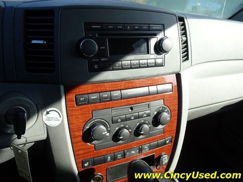 Used 2006 Jeep Grand Cherokee Limited AWD/4WD image 20