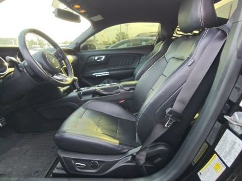 Used 2015 Ford Mustang Premium RWD image 12