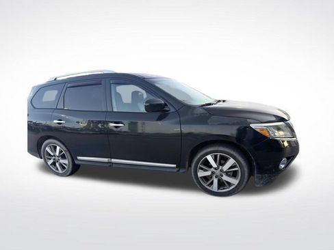 Used 2014 Nissan Pathfinder Platinum w/ Platinum Premium Package FWD image 5