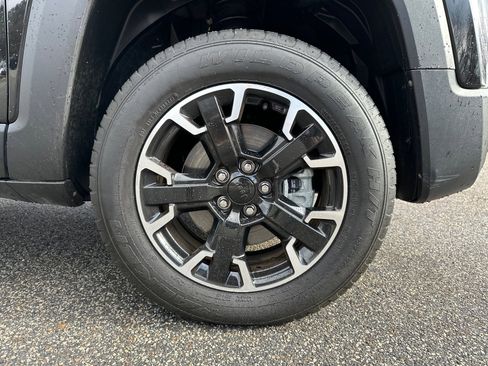 Used 2023 Jeep Renegade Latitude image 12