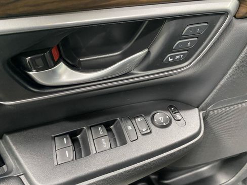 Used 2019 Honda CR-V Touring image 21