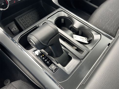 New 2025 Ford F150 XLT w/ Equipment Group 302A MID image 12