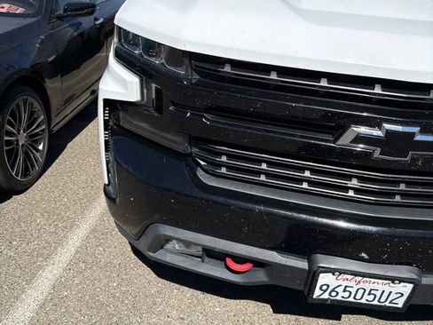 Used 2019 Chevrolet Silverado 1500 LT Trail Boss w/ Convenience Package AWD/4WD image 3