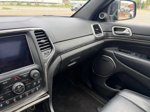 Used 2018 Jeep Grand Cherokee High Altitude AWD/4WD image 26