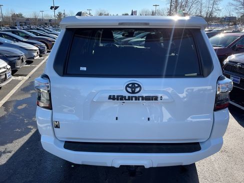 Used 2023 Toyota 4Runner SR5 image 7