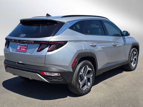 Used 2024 Hyundai Tucson Limited AWD/4WD image 3