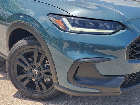 New 2026 Honda HR-V Sport image 2