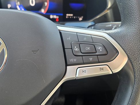 Used 2022 Volkswagen Taos S image 26