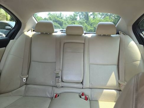 Used 2018 INFINITI Q50 Luxe w/ Sensory Package (Luxe) RWD image 14