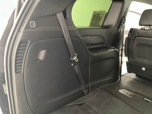 Used 2025 Chrysler Pacifica Select FWD image 39