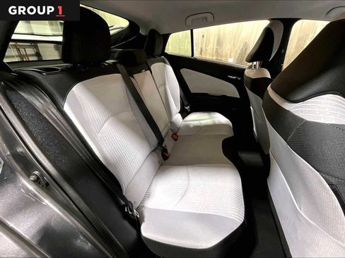 Certified 2016 Toyota Prius Three image 19