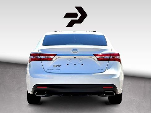 Used 2015 Toyota Avalon XLE FWD image 7