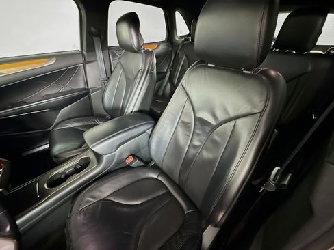 Used 2019 Lincoln MKC Select w/ Select Plus Package image 26