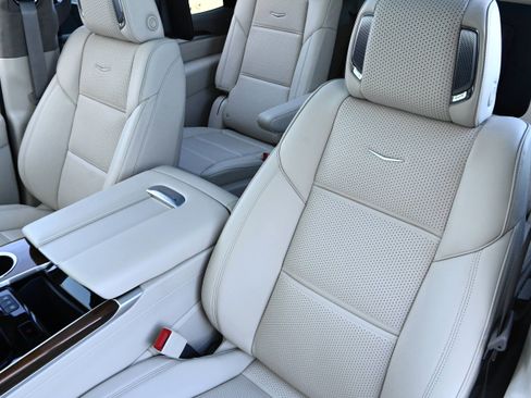 Used 2025 Cadillac Escalade Sport Platinum w/ LPO, Floor Liner Package image 12