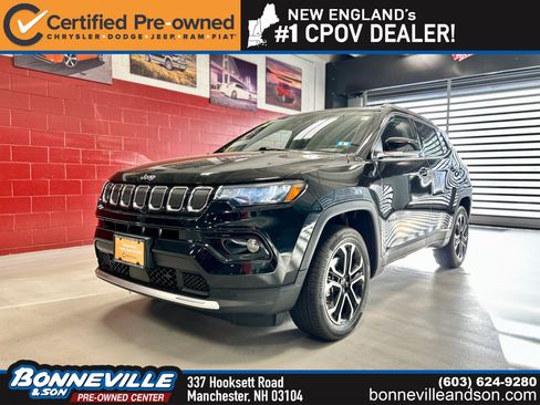 Certified 2022 Jeep Compass Limited AWD/4WD image 1