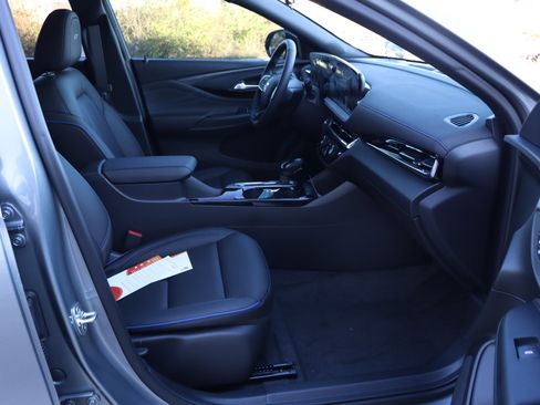 New 2026 Buick Envista Sport Touring w/ Convenience I Package image 24