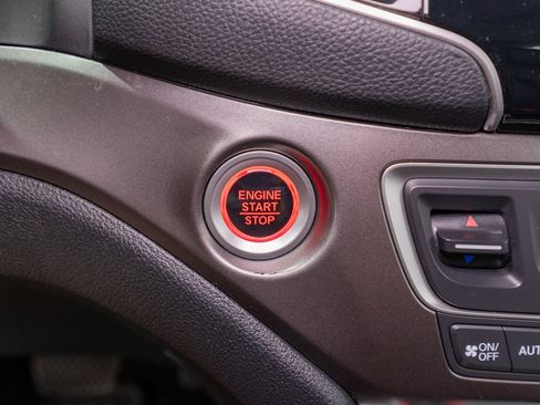 Used 2022 Honda Pilot Special Edition image 29