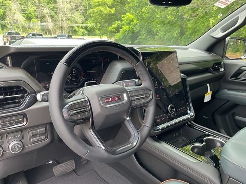 New 2026 GMC Yukon AT4 w/ AT4 Premium Plus Package AWD/4WD image 31